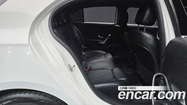 Mercedes-Benz A-Class A220 Hatchback