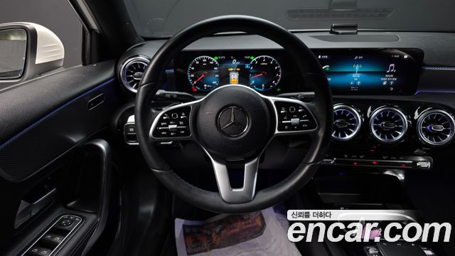 Mercedes-Benz A-Class A220 Hatchback