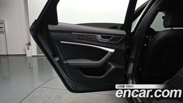 Audi A6 45 TDI Quattro Premium