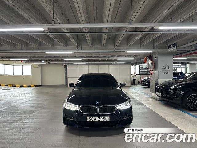 BMW 5-Series 530i xDrive M Sport Package Plus