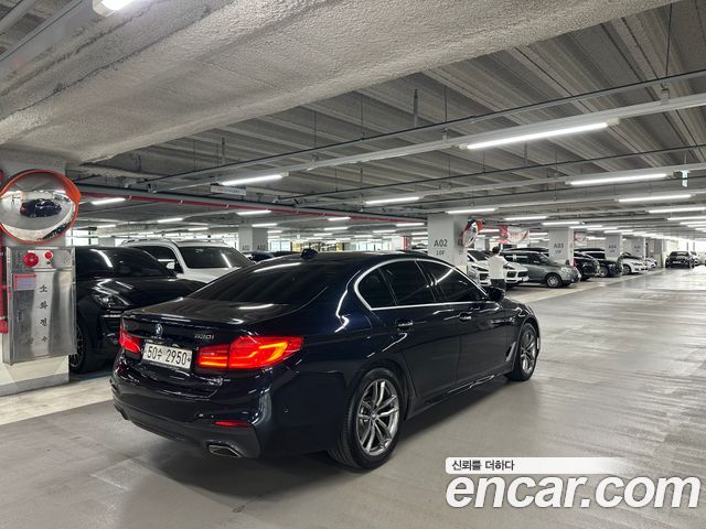 BMW 5-Series 530i xDrive M Sport Package Plus