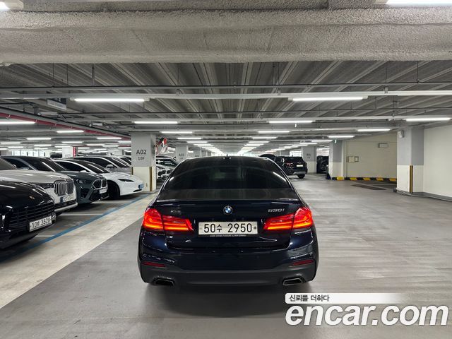 BMW 5-Series 530i xDrive M Sport Package Plus