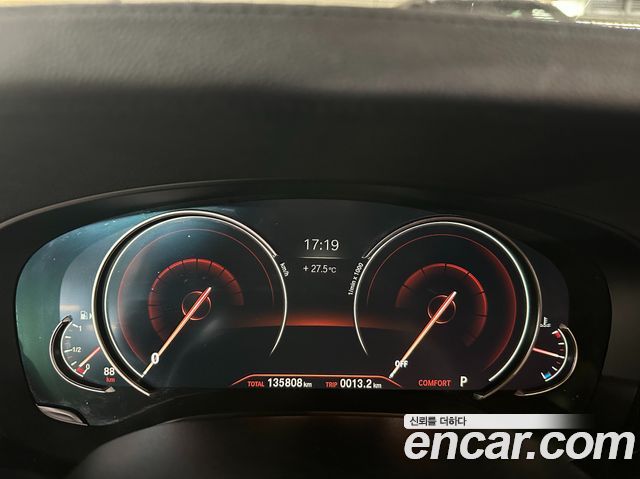 BMW 5-Series 530i xDrive M Sport Package Plus