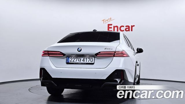 BMW 5-Series 523d M Sport