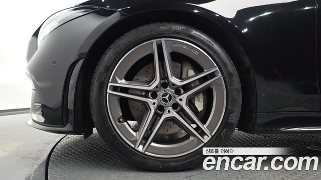 Mercedes-Benz CLS-Class CLS300d AMG Line