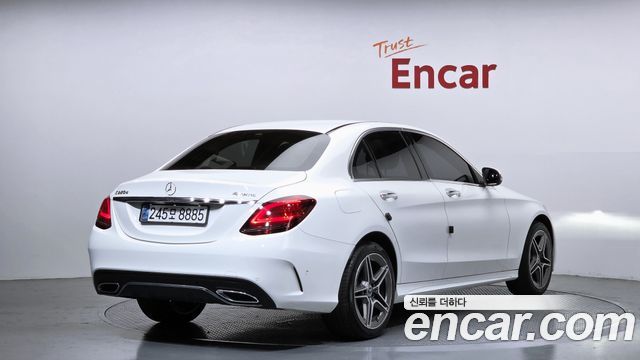 Mercedes-Benz C-Class C220 d 4MATIC AMG Line