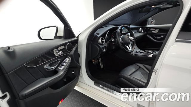 Mercedes-Benz C-Class C220 d 4MATIC AMG Line