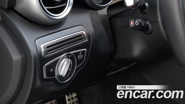 Mercedes-Benz C-Class C220 d 4MATIC AMG Line