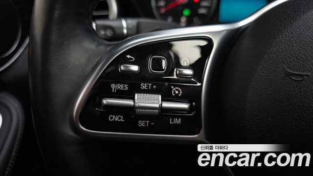 Mercedes-Benz C-Class C220 d 4MATIC AMG Line