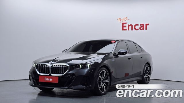 BMW 5-Series 530i xDrive M Sport