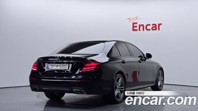Mercedes-Benz E-Class E300 AMG Line