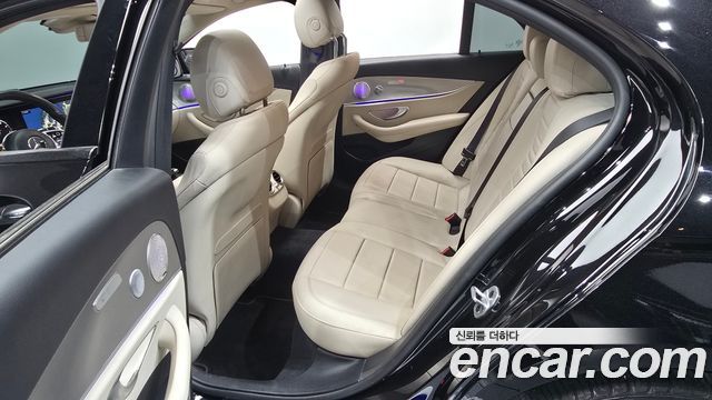 Mercedes-Benz E-Class E300 AMG Line