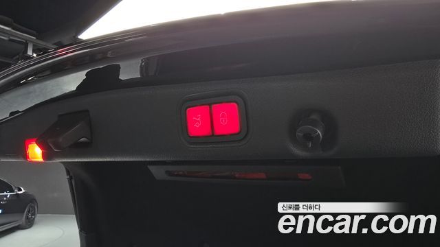 Mercedes-Benz E-Class E300 AMG Line