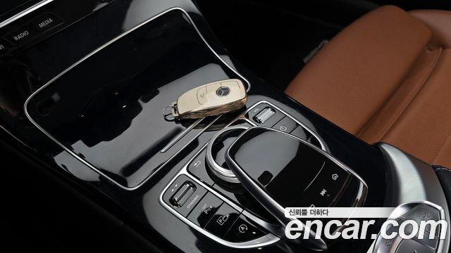 Mercedes-Benz C-Class C200 Cabriolet
