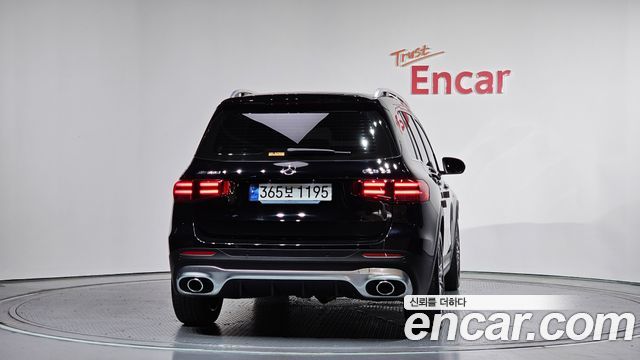 Mercedes-Benz GLB-Class AMG GLB35 4MATIC