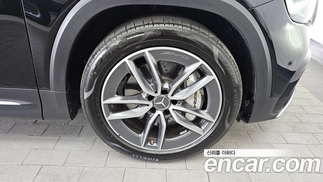 Mercedes-Benz GLB-Class AMG GLB35 4MATIC