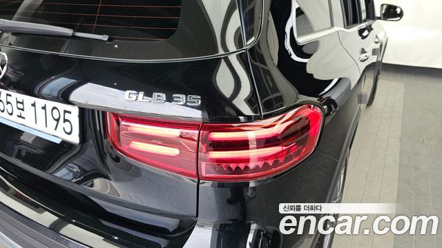 Mercedes-Benz GLB-Class AMG GLB35 4MATIC
