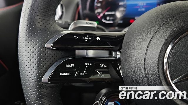 Mercedes-Benz GLB-Class AMG GLB35 4MATIC