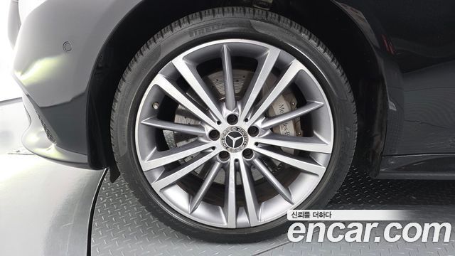 Mercedes-Benz CLS-Class CLS400d 4MATIC