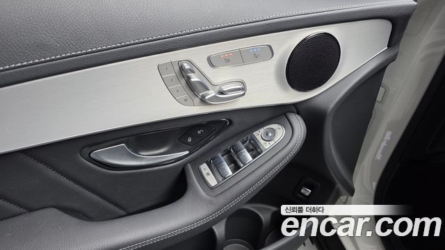 Mercedes-Benz GLC-Class GLC300 4MATIC Premium