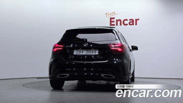 Mercedes-Benz A-Class A200 AMG Line