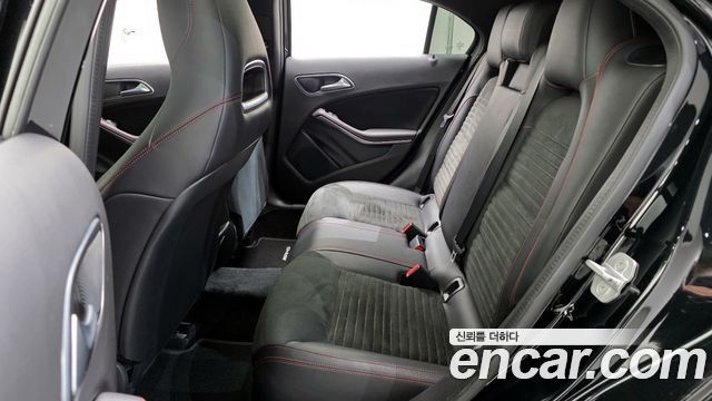 Mercedes-Benz A-Class A200 AMG Line