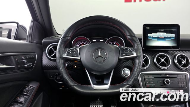 Mercedes-Benz A-Class A200 AMG Line