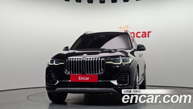 BMW X7 xDrive 40i Design Pure Excellence 7-Seater
