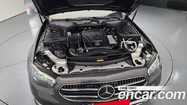 Mercedes-Benz E-Class E250 Avantgarde