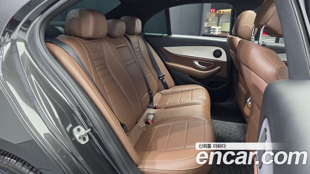 Mercedes-Benz E-Class E250 Avantgarde