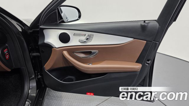 Mercedes-Benz E-Class E250 Avantgarde