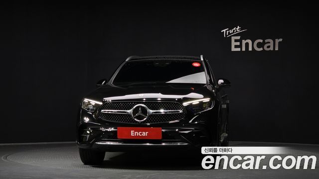Mercedes-Benz GLC-Class GLC300 4MATIC AMG Line