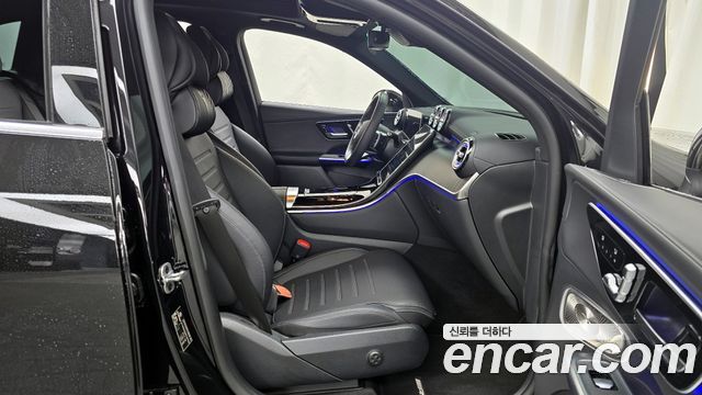 Mercedes-Benz GLC-Class GLC300 4MATIC AMG Line