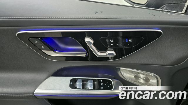 Mercedes-Benz GLC-Class GLC300 4MATIC AMG Line