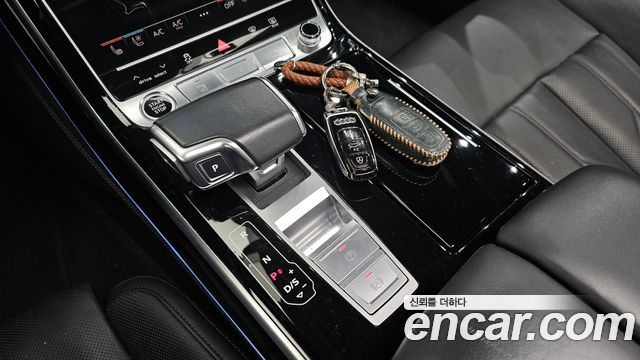 Audi A8 55 TFSI Quattro LWB