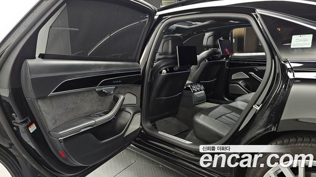 Audi A8 55 TFSI Quattro LWB