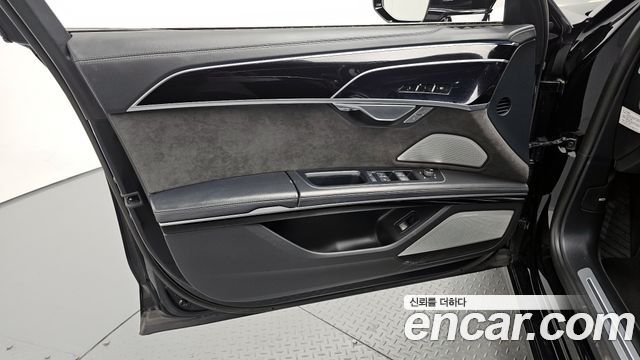 Audi A8 55 TFSI Quattro LWB