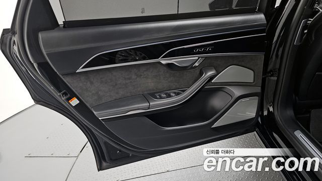 Audi A8 55 TFSI Quattro LWB