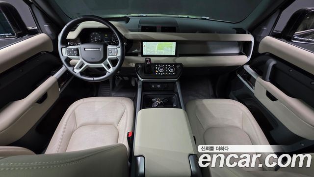Land Rover Defender 90 D250 SE