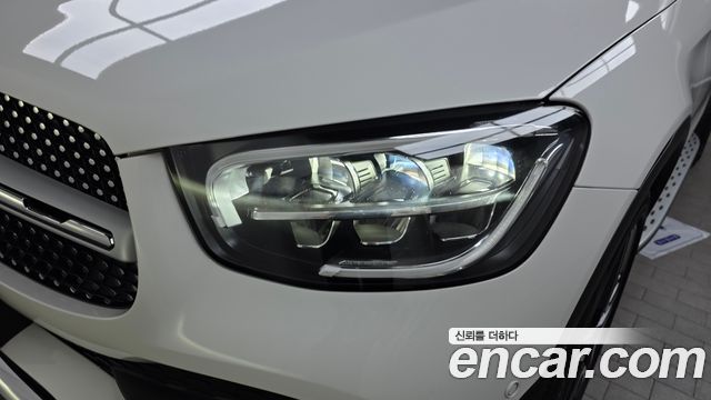 Mercedes-Benz GLC-Class GLC300 4MATIC Premium