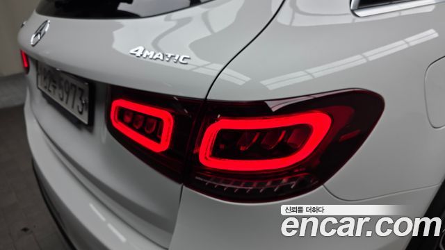 Mercedes-Benz GLC-Class GLC300 4MATIC Premium