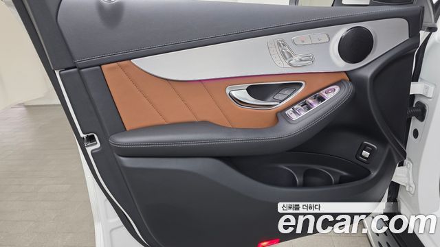 Mercedes-Benz GLC-Class GLC300 4MATIC Premium