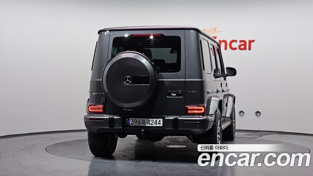 Mercedes-Benz G-Class AMG G63