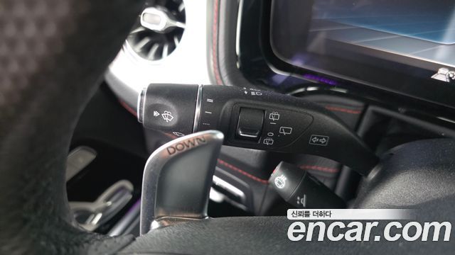 Mercedes-Benz G-Class AMG G63