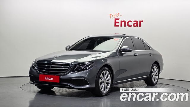 Mercedes-Benz E-Class E220d Exclusive