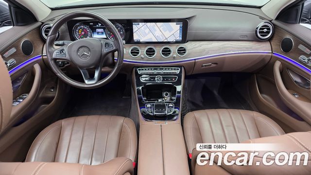 Mercedes-Benz E-Class E220d Exclusive