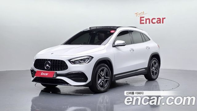 Mercedes-Benz GLA-Class GLA250 4MATIC