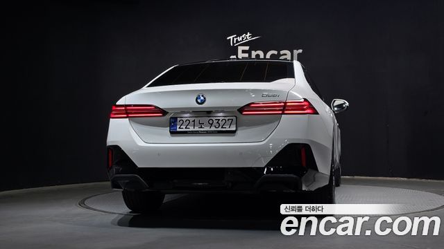 BMW 5-Series 520i M Sport