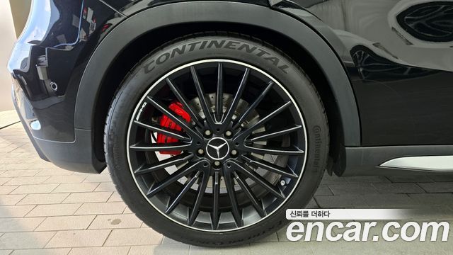 Mercedes-Benz GLA-Class GLA45 AMG 4MATIC