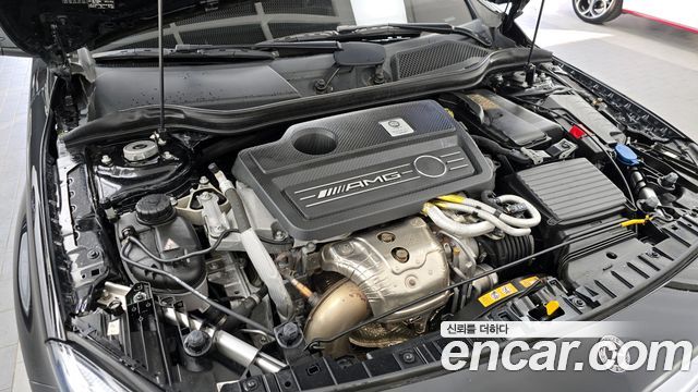 Mercedes-Benz GLA-Class GLA45 AMG 4MATIC